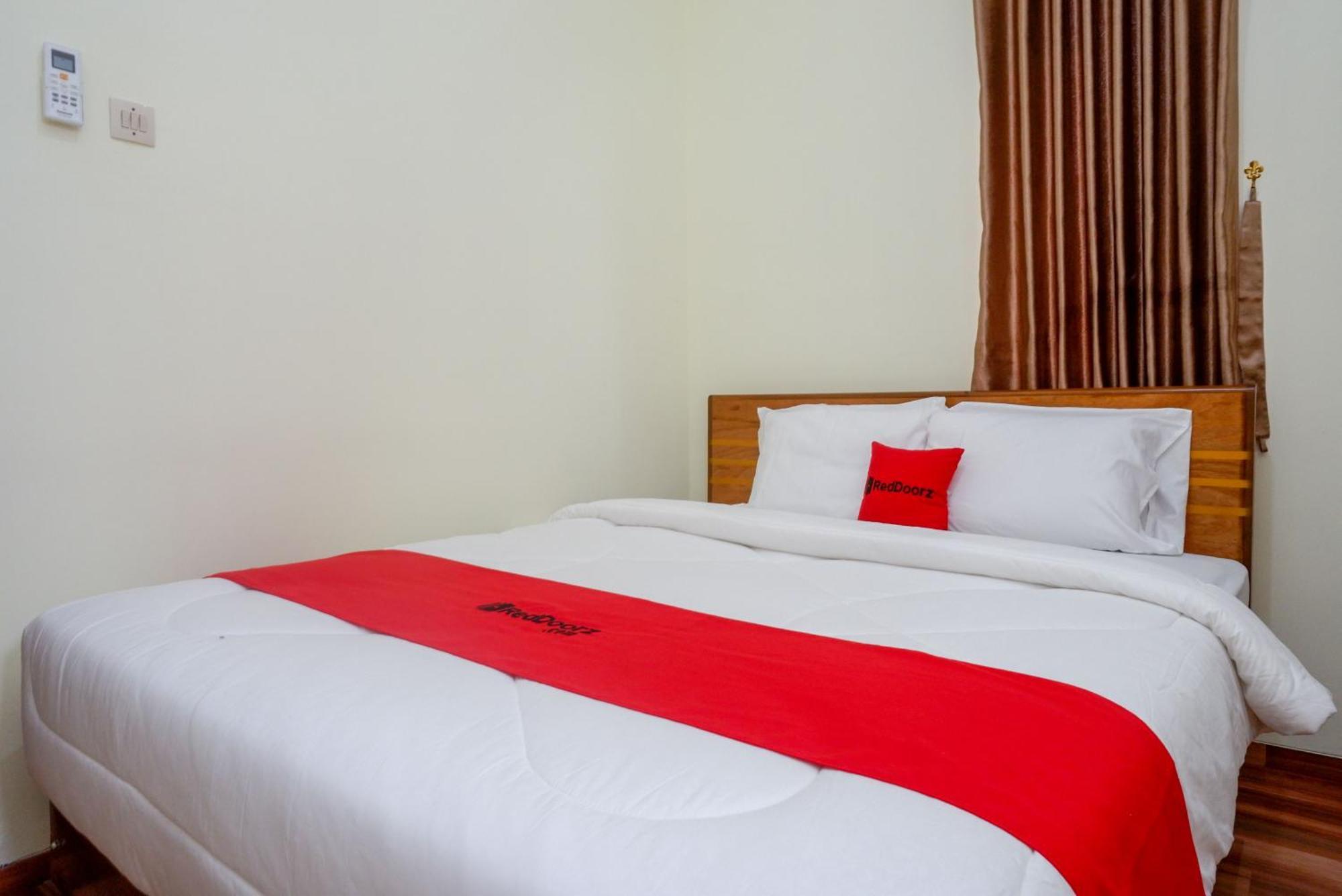 Reddoorz Near Rita Supermall Purwokerto 2 Eksteriør bilde