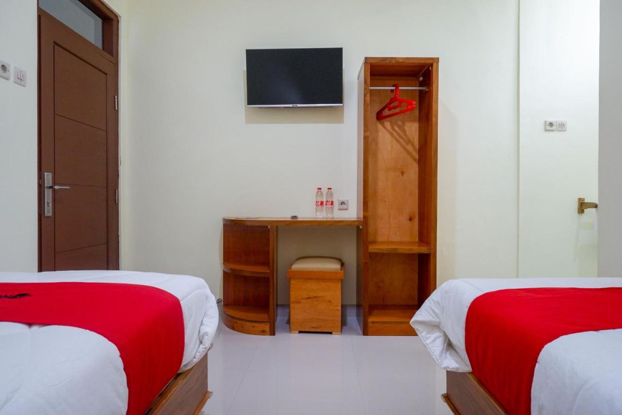 Reddoorz Near Rita Supermall Purwokerto 2 Eksteriør bilde