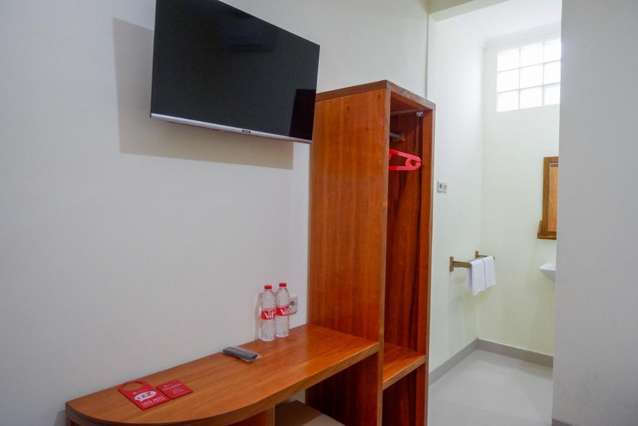 Reddoorz Near Rita Supermall Purwokerto 2 Eksteriør bilde